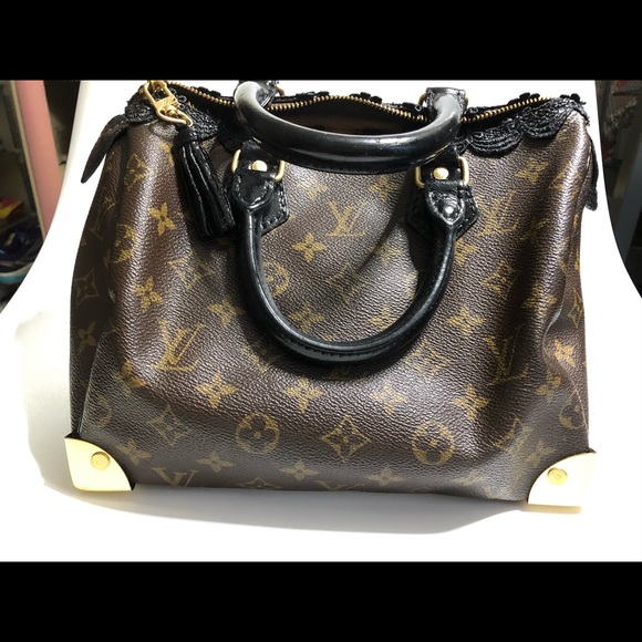 Auth. Louis Vuitton Vintage Speedy 25 Refurbished - Picture 3 of 11